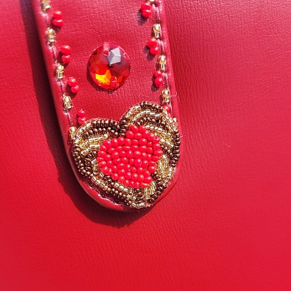 Mary Frances Sweet Indulgence Chocolate Box Bag Crossbody - Picture 6 of 11